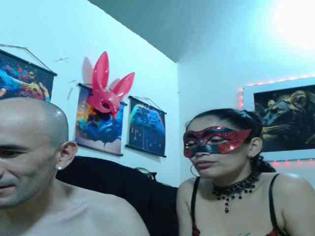 couplehot27