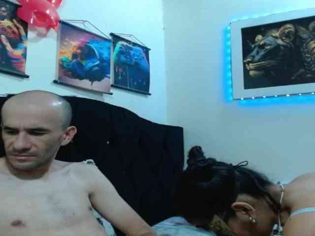 couplehot27