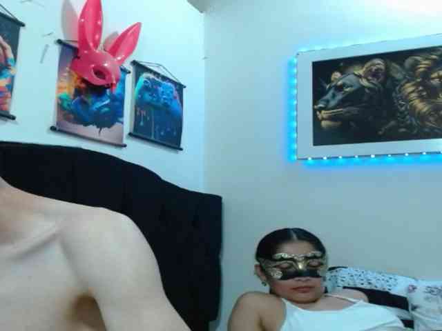 couplehot27