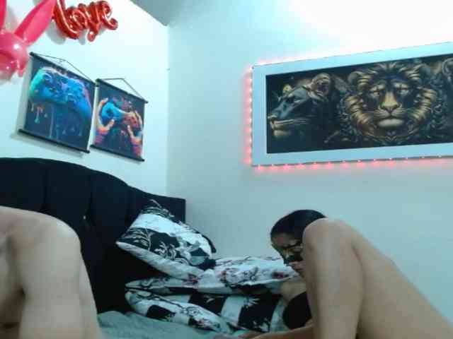 couplehot27
