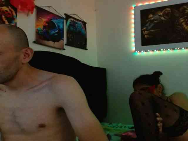 couplehot27