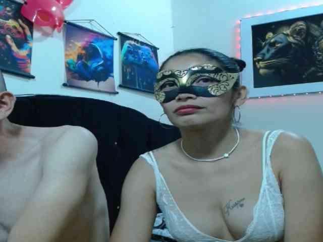 couplehot27