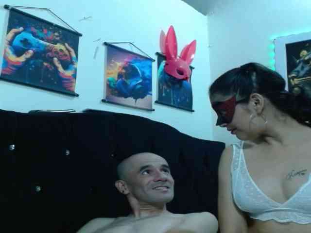couplehot27