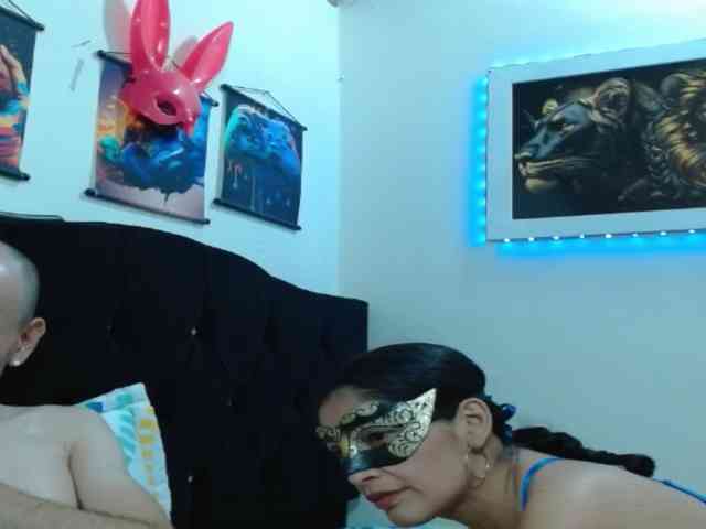 Modelo: couplehot27