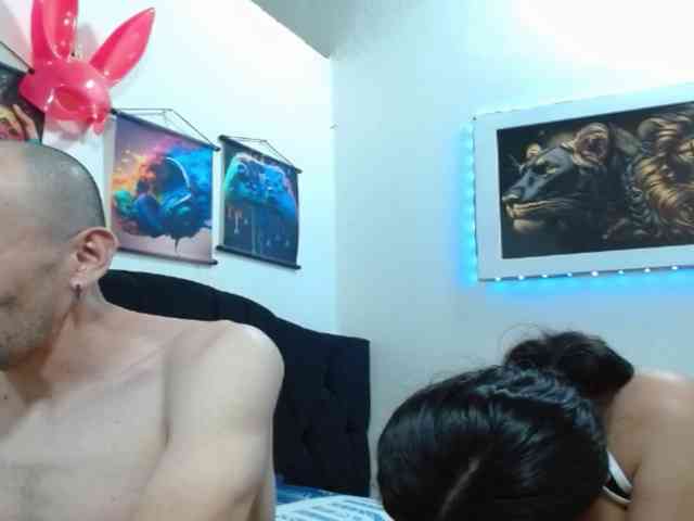 couplehot27 webcam