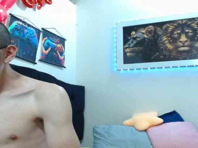 couplehot27