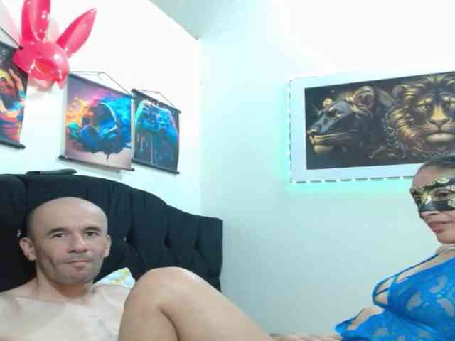 couplehot27