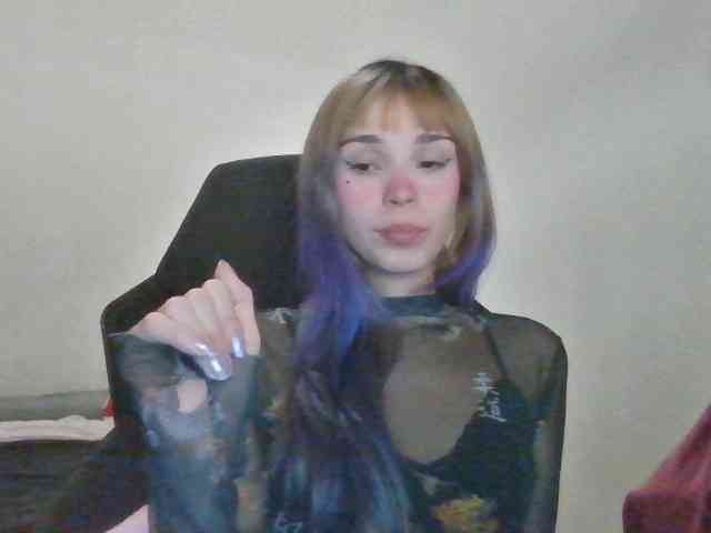 Modella: loletabb