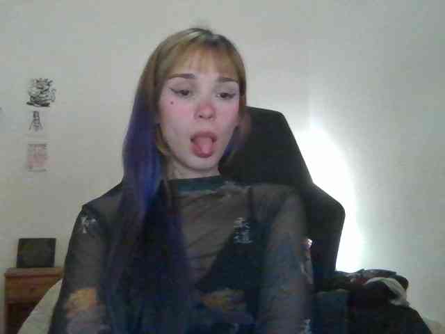Modella: loletabb