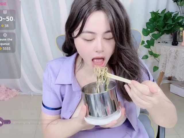 CN-weiwei live cam on BongaCams