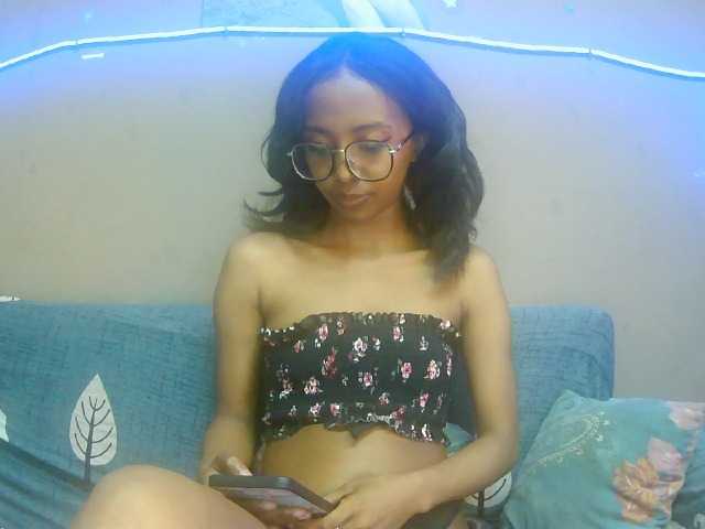 Marinahgrey's BongaCams show and profile