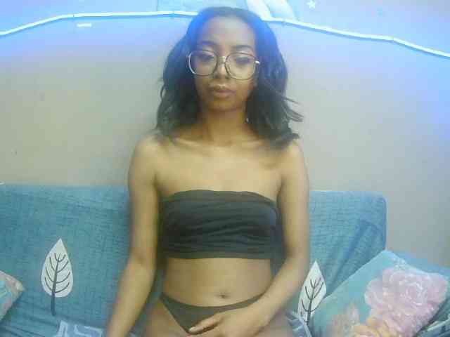 Marinahgrey webcam