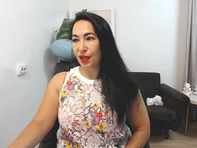 LikaLady live cam on BongaCams
