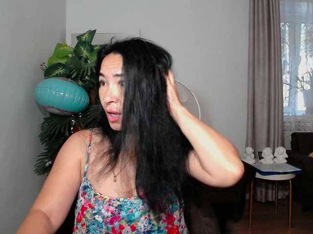 LikaLady live cam on BongaCams