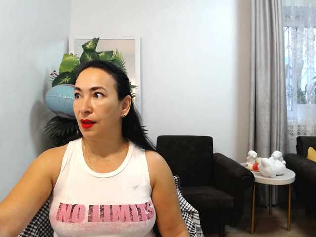 LikaLady live cam on BongaCams