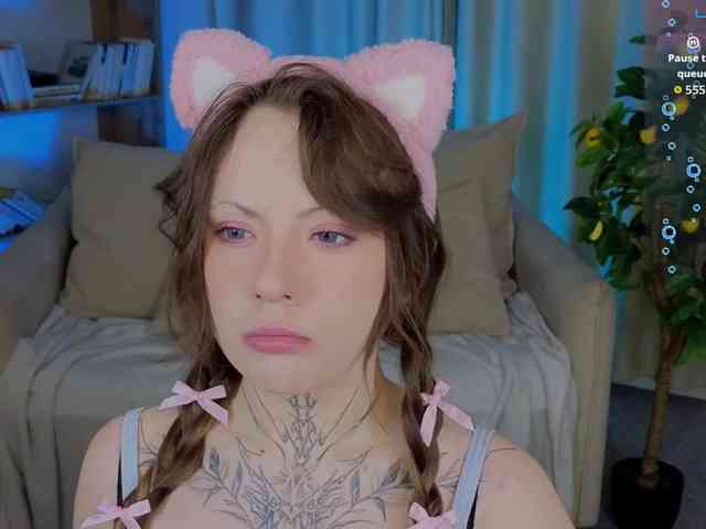 SweetEvelina webcam