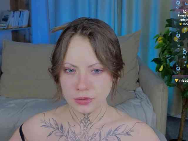 SweetEvelina webcam