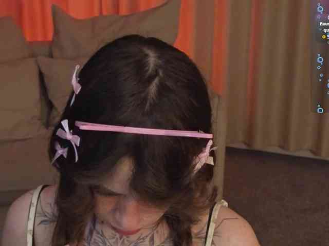 SweetEvelina webcam
