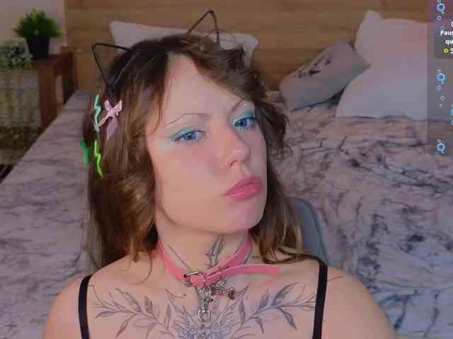 SweetEvelina webcam