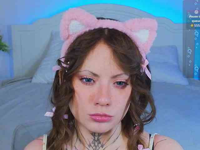 SweetEvelina webcam