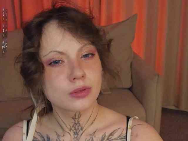 SweetEvelina webcam