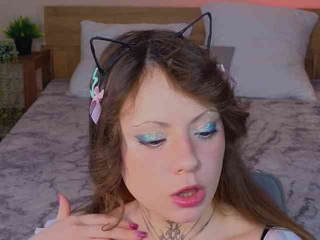 SweetEvelina webcam