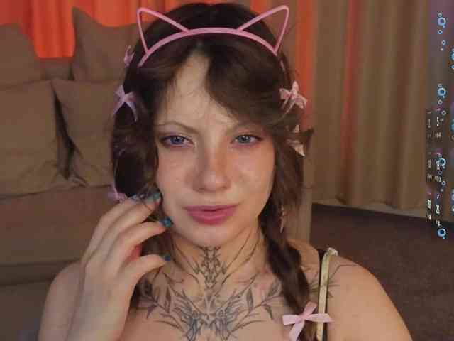 SweetEvelina webcam