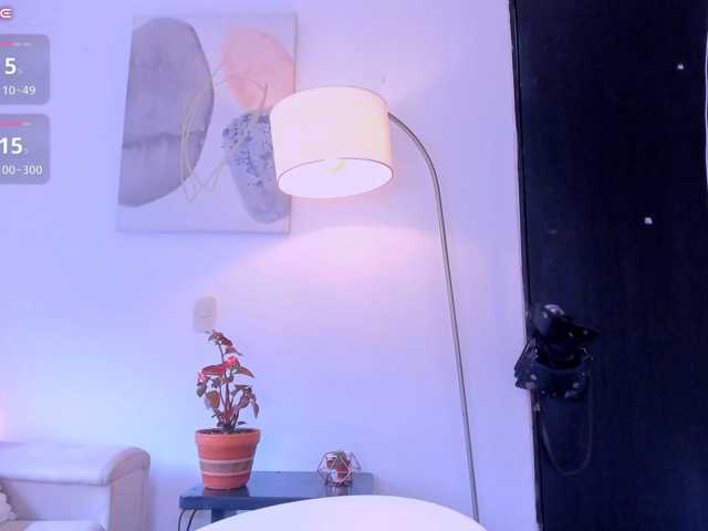 agathabrown live cam on BongaCams