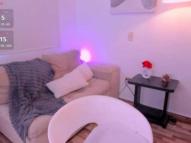 agathabrown live cam on BongaCams