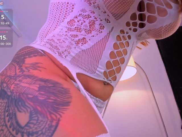 agathabrown live cam on BongaCams