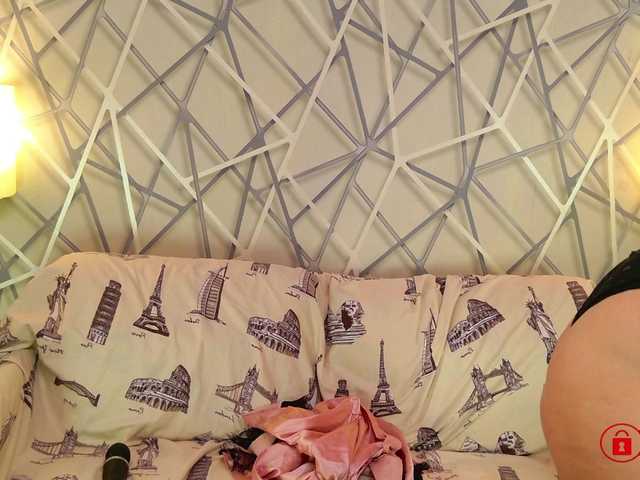 boobyiana live cam on BongaCams