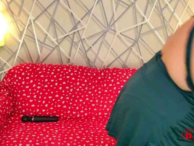 BoobyIANA webcam