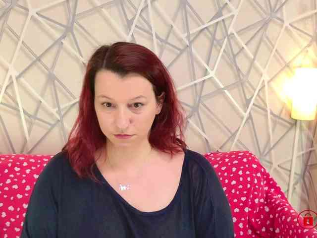 BoobyIANA webcam