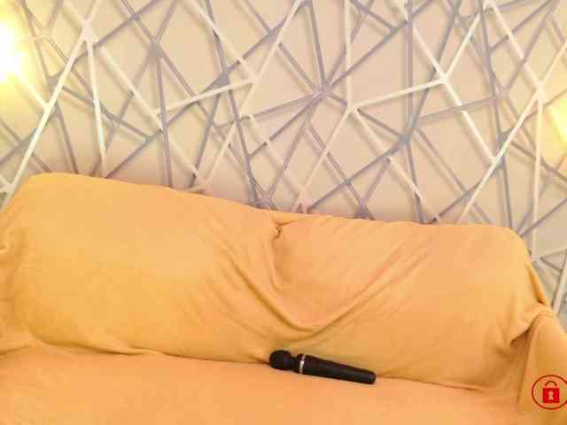 BoobyIANA webcam