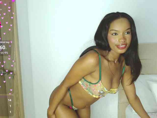 AlanaBale webcam