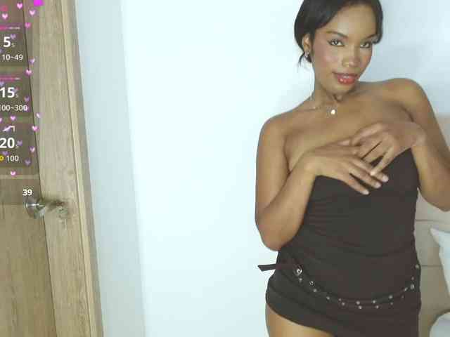 AlanaBale webcam