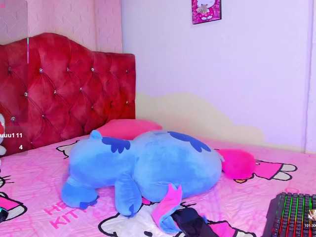dulce-kim live cam on BongaCams