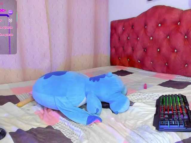 dulce-kim live cam on BongaCams