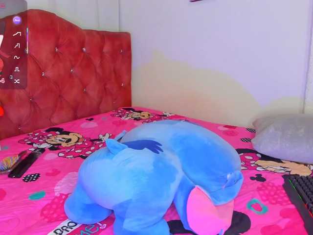 dulce-kim live cam on BongaCams