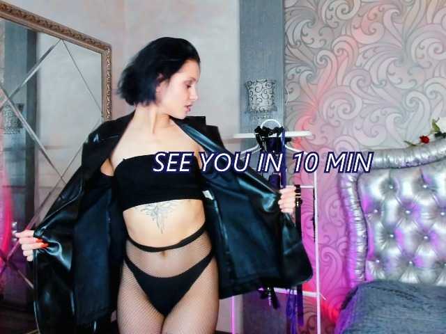 worsh1pme live cam on BongaCams