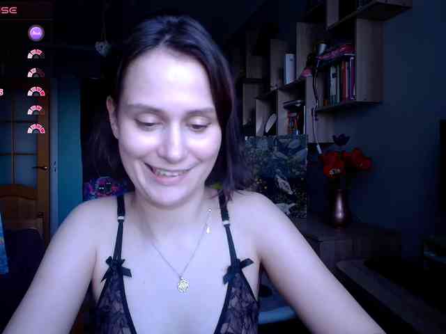 worsh1pme webcam
