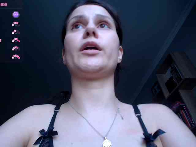worsh1pme webcam