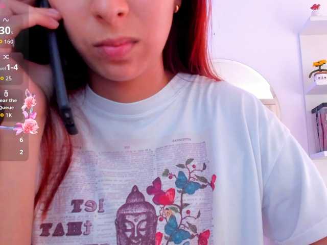 QueenLatina live cam on BongaCams
