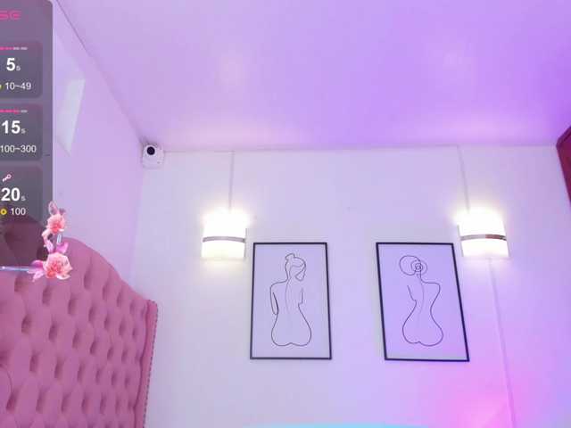 QueenLatina live cam on BongaCams