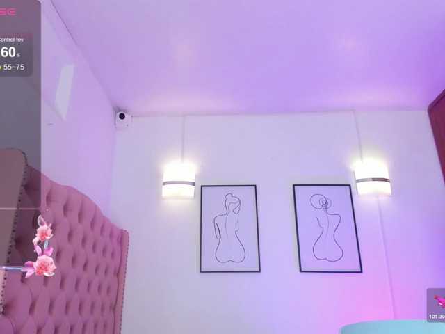 QueenLatina live cam on BongaCams