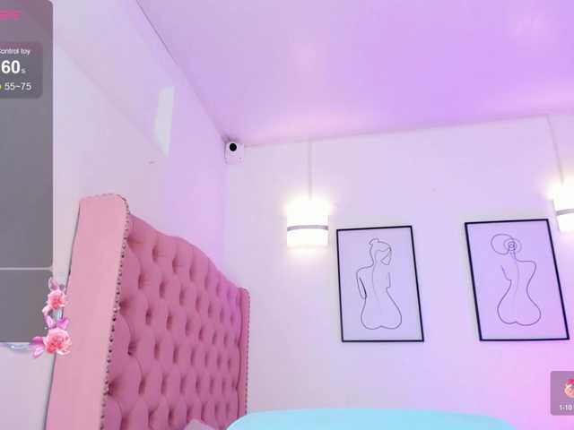 QueenLatina live cam on BongaCams