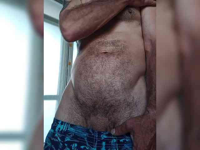 Ledenec1-8 Live Webcam on BongaCams