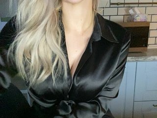 SonaZ Porn Show