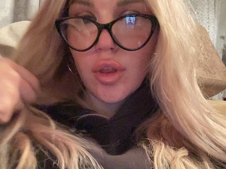 FortuneAura Porn Show