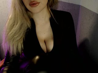 SonaZ Porn Show